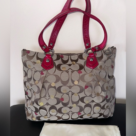 Coach Poppy Laura “Secret Admirer” Heart Glam Tote – Limited Edition ❤️✨ - Picture 13 of 14